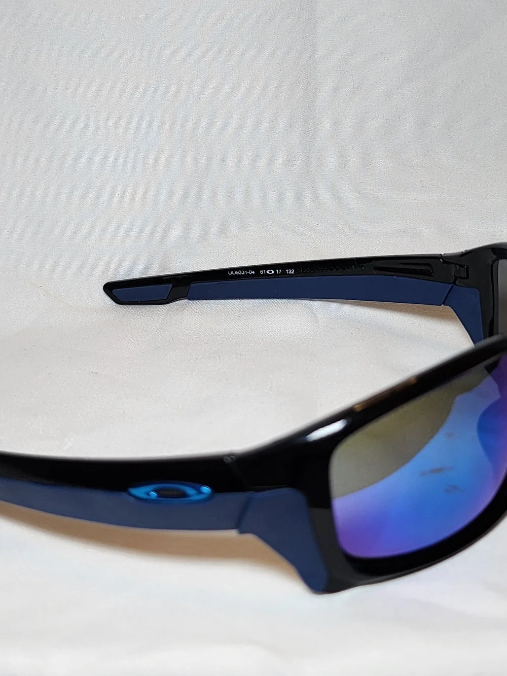 Oakley Black Sunglasses with Blue-Purple Mirrored Lenses